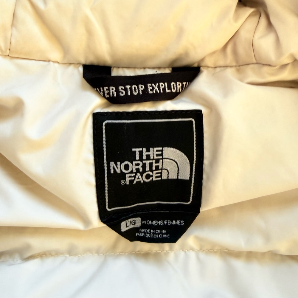 The North Face Women’s Arctic Parka in Moonlight - Picture 3 of 16